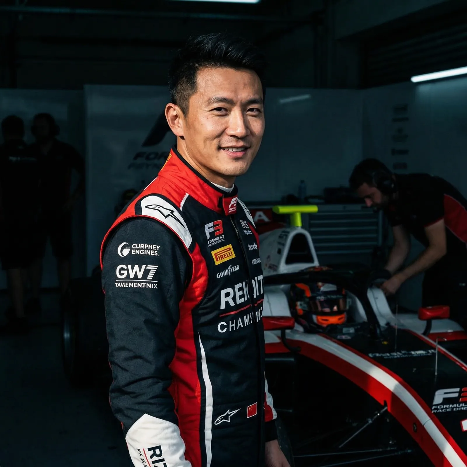 明星赛道测试顾问